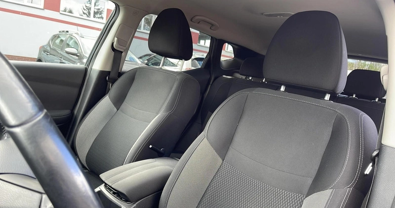 Nissan Qashqai cena 59900 przebieg: 149238, rok produkcji 2018 z Czempiń małe 379